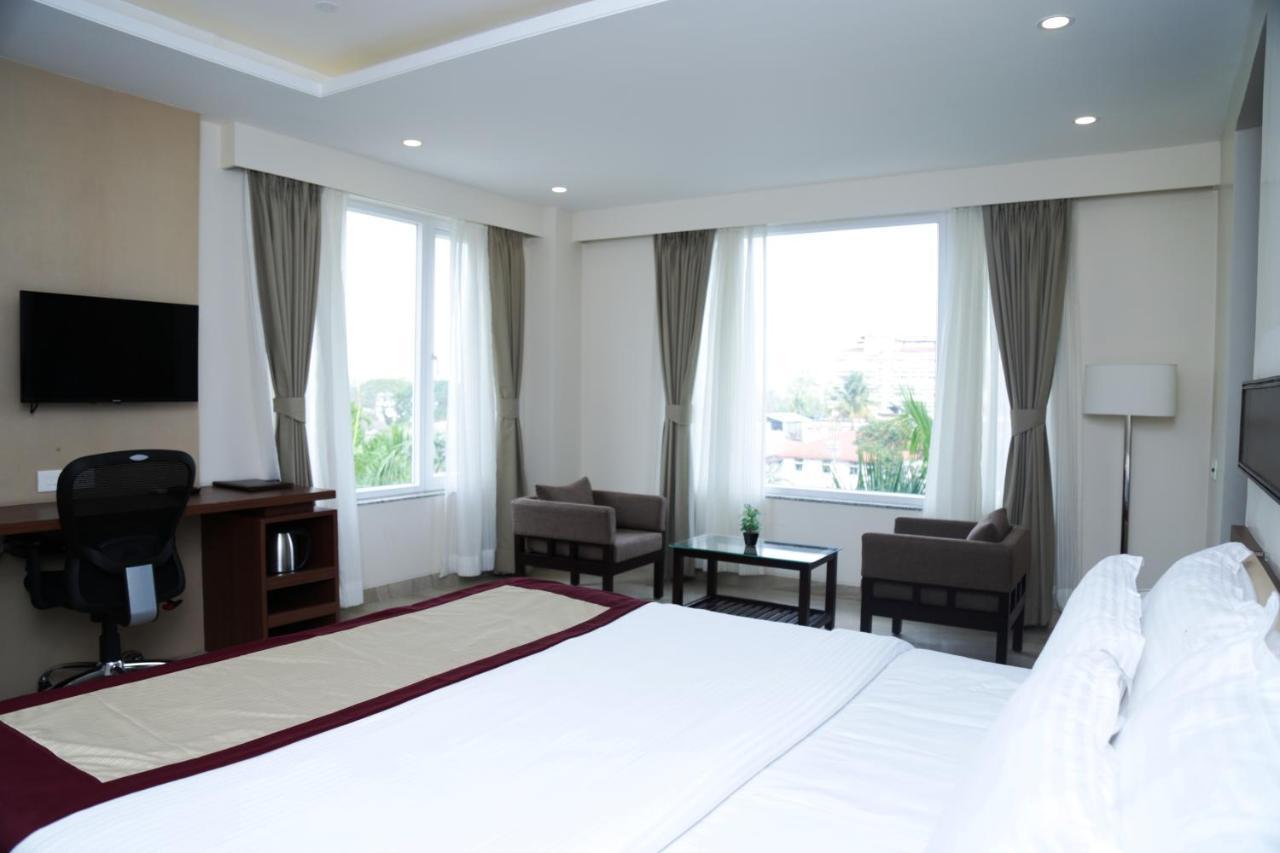 Hotel Prism - A Boutique Hotel Jorhāt Εξωτερικό φωτογραφία