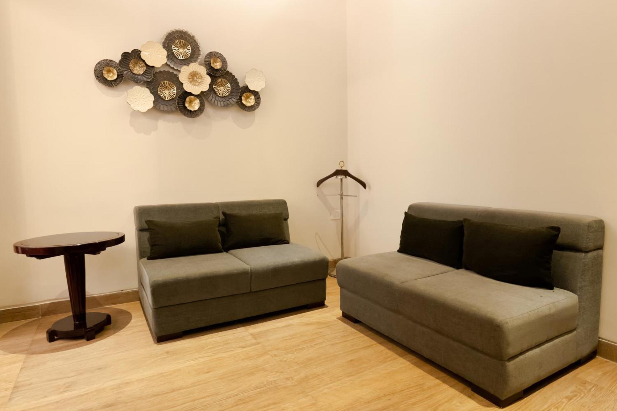 Hotel Prism - A Boutique Hotel Jorhāt Εξωτερικό φωτογραφία