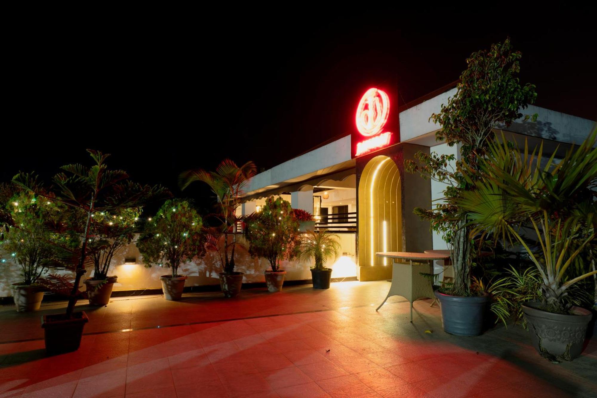 Hotel Prism - A Boutique Hotel Jorhāt Εξωτερικό φωτογραφία