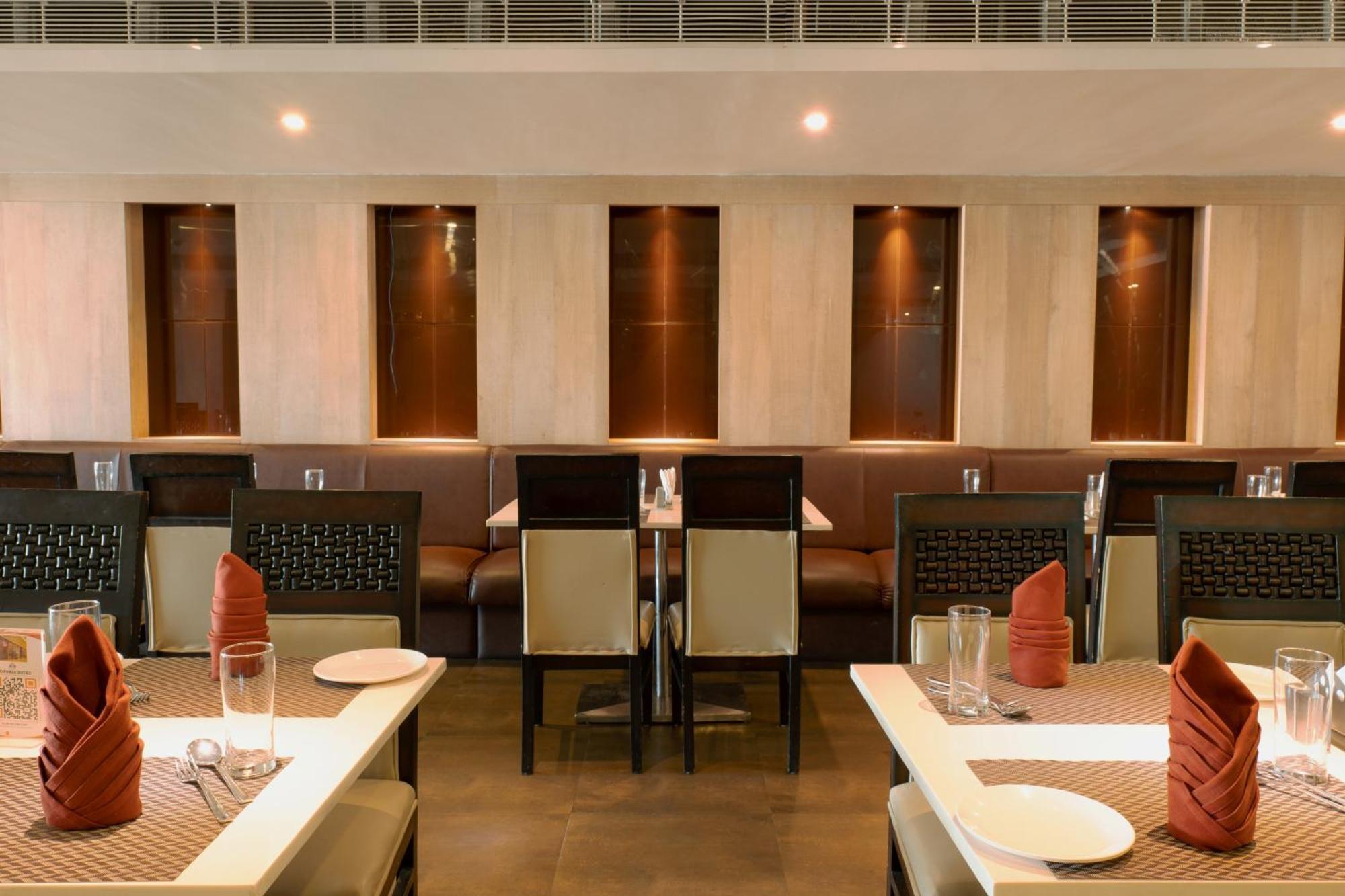 Hotel Prism - A Boutique Hotel Jorhāt Εξωτερικό φωτογραφία